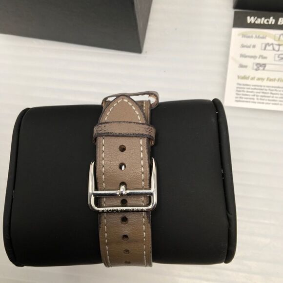 Marc Jacobs Chrome Riley Watch with Brown Band G1 - Picture 3 of 7